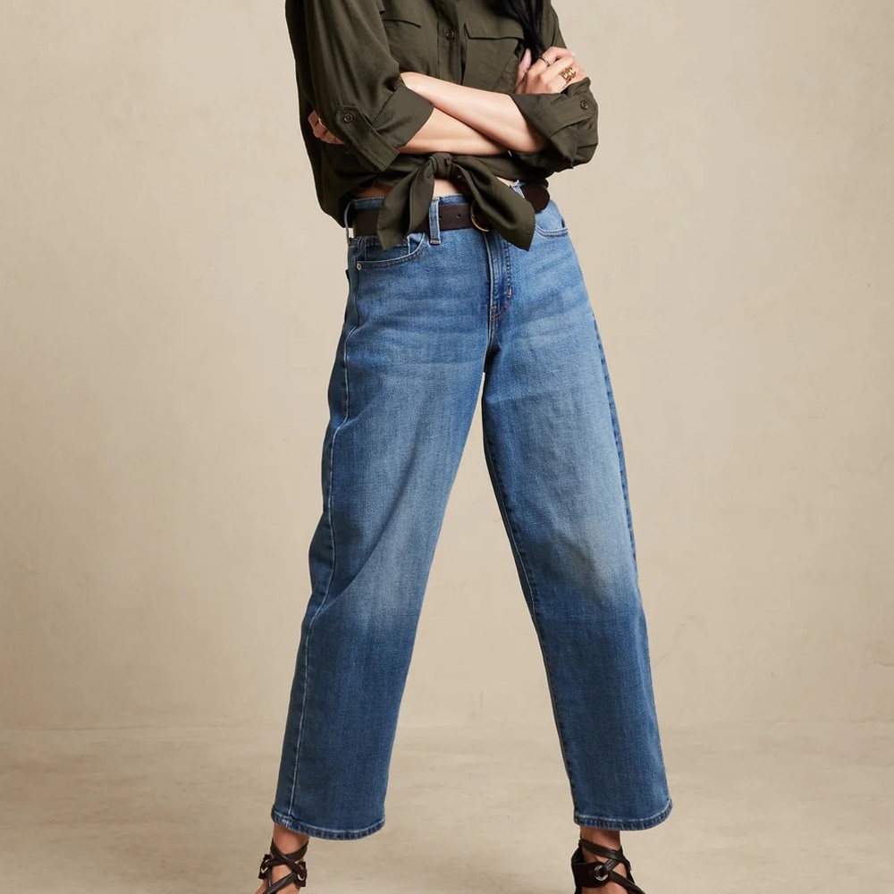 Banana republic barrel mom jeans